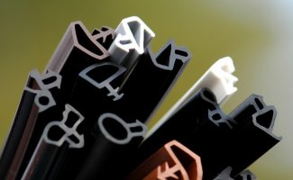 Уплотнитель для дверей против холода, сквозняков, пыли и запахов